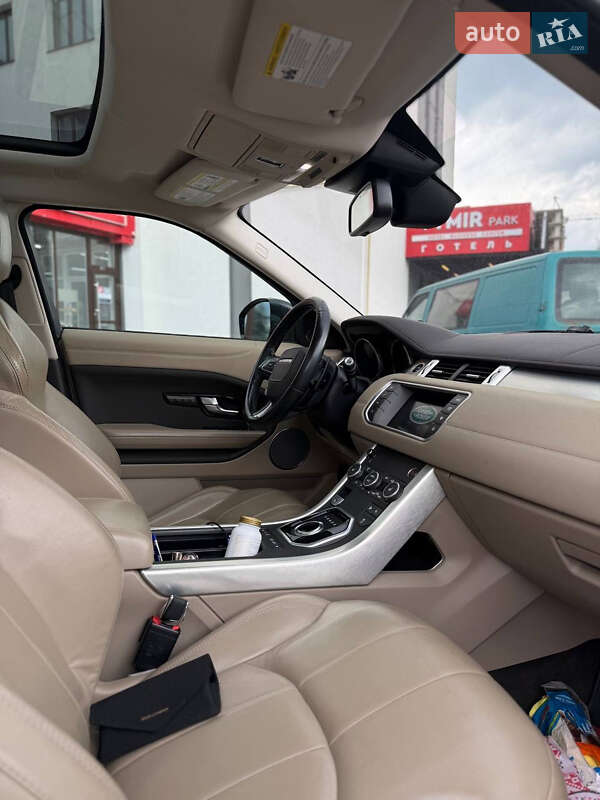 Позашляховик / Кросовер Land Rover Range Rover Evoque 2017 в Києві