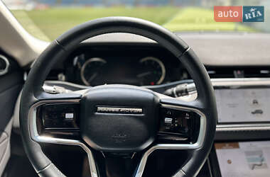 Внедорожник / Кроссовер Land Rover Range Rover Evoque 2022 в 