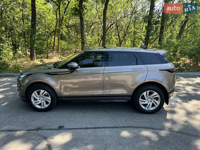 Внедорожник / Кроссовер Land Rover Range Rover Evoque 2019 в 