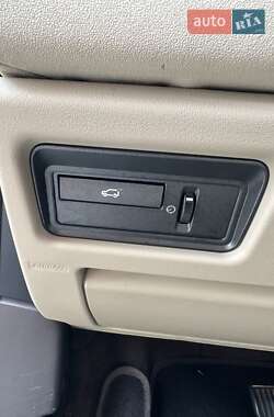 Внедорожник / Кроссовер Land Rover Range Rover Evoque 2013 в 