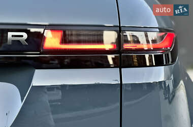 Внедорожник / Кроссовер Land Rover Range Rover Evoque 2024 в 