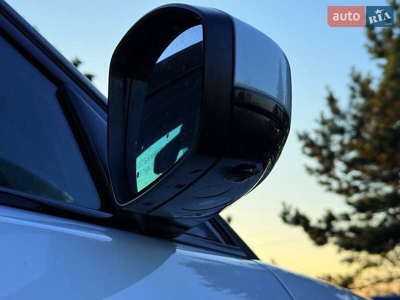 Внедорожник / Кроссовер Land Rover Range Rover Evoque 2015 в Мене фото 24 Внедорожник / Кроссовер Land Rover Range Rover Evoque 2015 в Мене