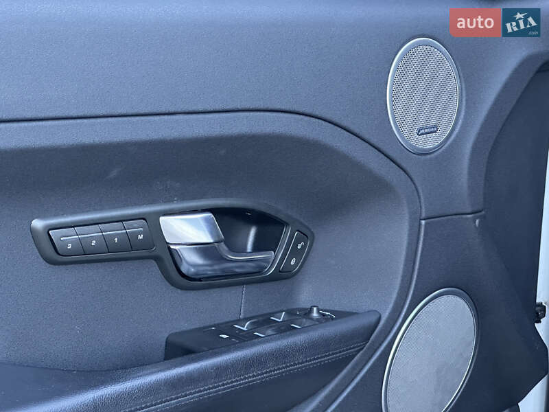 Внедорожник / Кроссовер Land Rover Range Rover Evoque 2012 в Черноморске