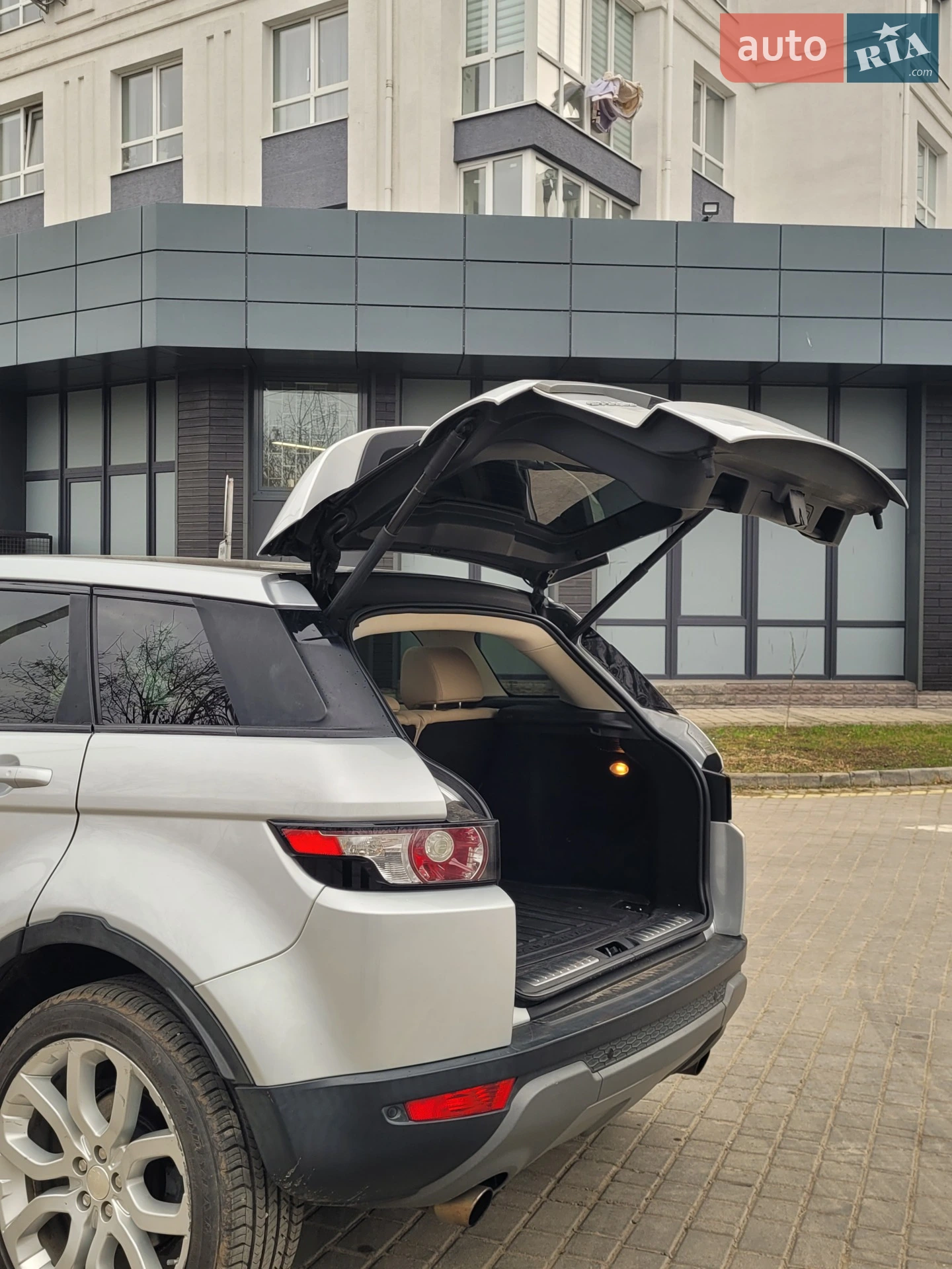 2014 Land Rover Range Rover Evoque - мініатюра 28