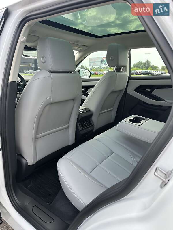 Внедорожник / Кроссовер Land Rover Range Rover Evoque 2024 в Киеве