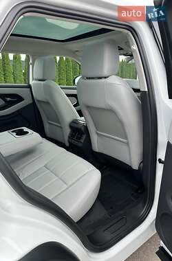 Внедорожник / Кроссовер Land Rover Range Rover Evoque 2024 в 