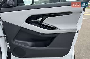 Внедорожник / Кроссовер Land Rover Range Rover Evoque 2024 в 