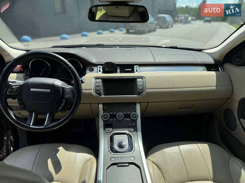 Внедорожник / Кроссовер Land Rover Range Rover Evoque 2016 в Василькове