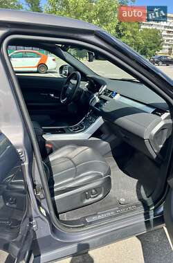 Внедорожник / Кроссовер Land Rover Range Rover Evoque 2015 в 