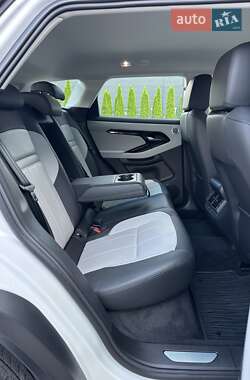 Внедорожник / Кроссовер Land Rover Range Rover Evoque 2024 в 