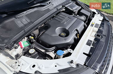 Внедорожник / Кроссовер Land Rover Range Rover Evoque 2016 в 