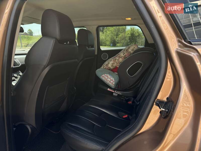 Внедорожник / Кроссовер Land Rover Range Rover Evoque 2013 в Кривом Роге