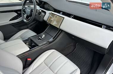 Внедорожник / Кроссовер Land Rover Range Rover Evoque 2024 в 