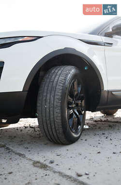 Внедорожник / Кроссовер Land Rover Range Rover Evoque 2018 в 