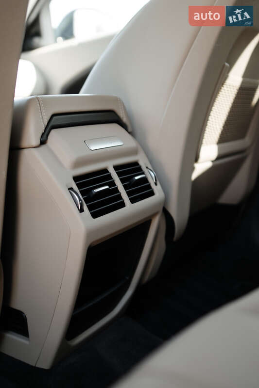 Внедорожник / Кроссовер Land Rover Range Rover Evoque 2018 в Коломые фото 39 Внедорожник / Кроссовер Land Rover Range Rover Evoque 2018 в Коломые