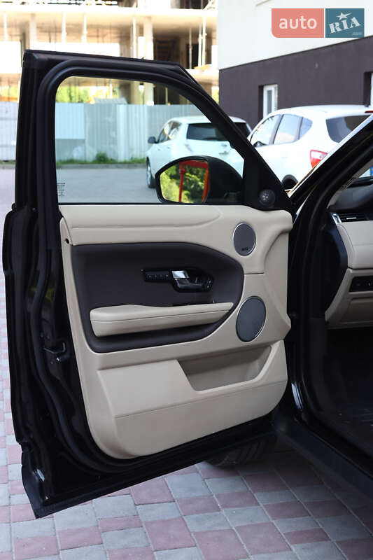 Позашляховик / Кросовер Land Rover Range Rover Evoque 2015 в Дубні