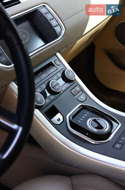 Внедорожник / Кроссовер Land Rover Range Rover Evoque 2015 в 