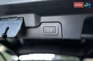 Внедорожник / Кроссовер Land Rover Range Rover Evoque 2014 в 