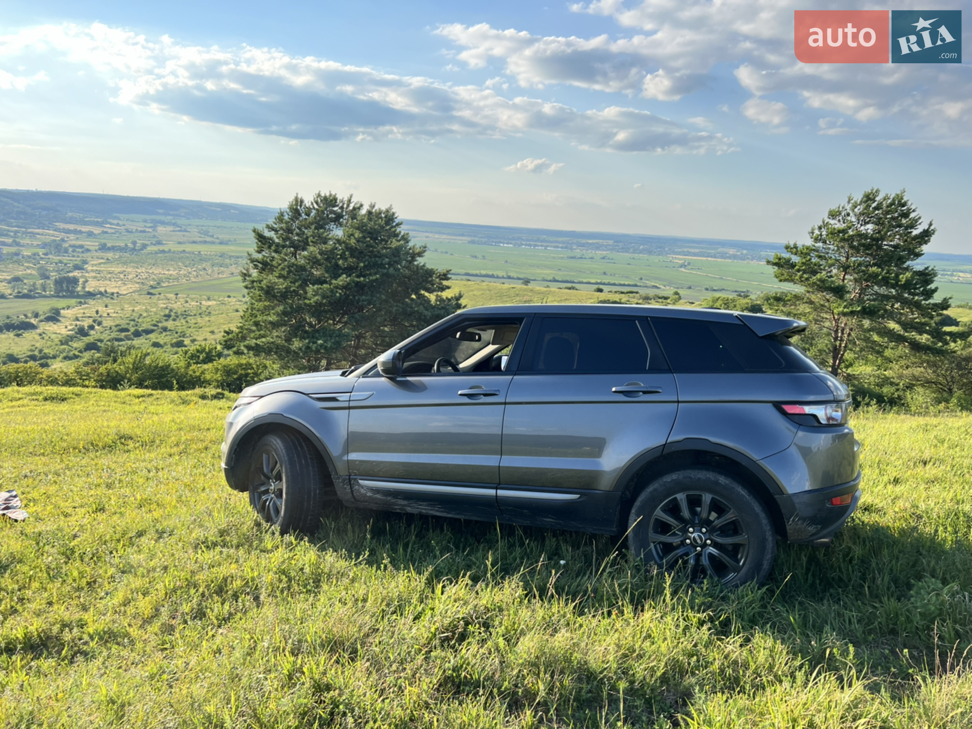 2015 Land Rover Range Rover Evoque - мініатюра 14