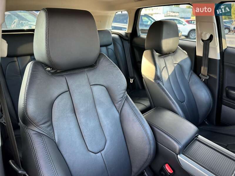 Внедорожник / Кроссовер Land Rover Range Rover Evoque 2012 в Киеве
