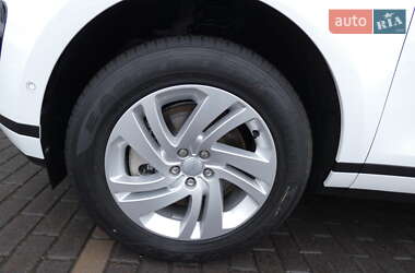 Внедорожник / Кроссовер Land Rover Range Rover Evoque 2024 в 