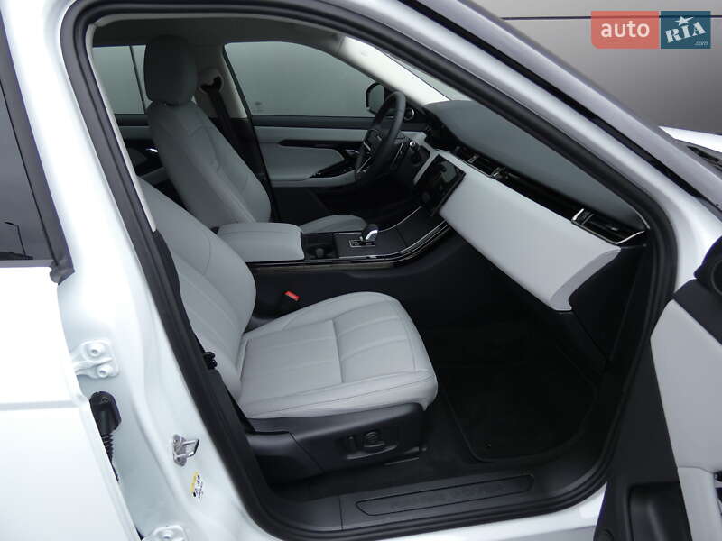 Внедорожник / Кроссовер Land Rover Range Rover Evoque 2024 в Киеве