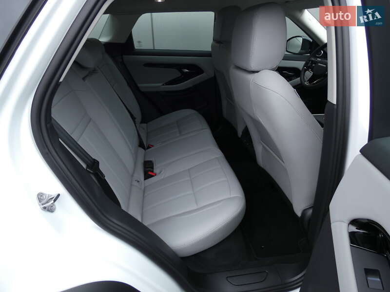 Внедорожник / Кроссовер Land Rover Range Rover Evoque 2024 в Киеве