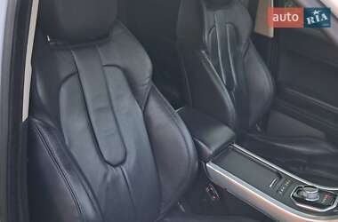 Внедорожник / Кроссовер Land Rover Range Rover Evoque 2014 в 