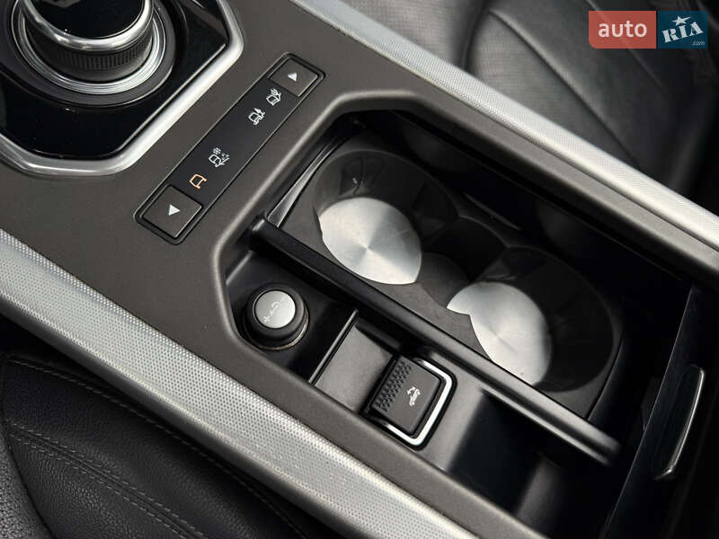 Кабриолет Land Rover Range Rover Evoque 2017 в Киеве