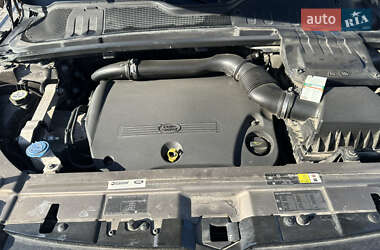 Внедорожник / Кроссовер Land Rover Range Rover Evoque 2015 в 