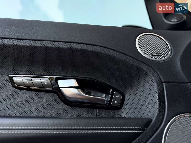 Внедорожник / Кроссовер Land Rover Range Rover Evoque 2015 в Одессе