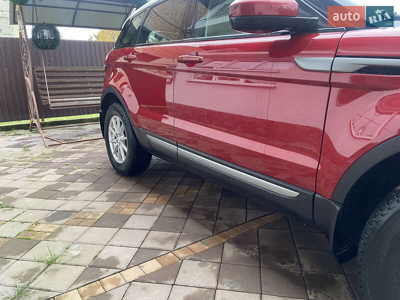 Внедорожник / Кроссовер Land Rover Range Rover Evoque 2014 в Хусте