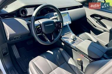 Внедорожник / Кроссовер Land Rover Range Rover Evoque 2024 в 