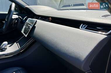 Внедорожник / Кроссовер Land Rover Range Rover Evoque 2024 в 