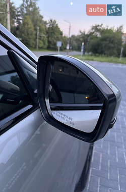 Внедорожник / Кроссовер Land Rover Range Rover Evoque 2014 в 