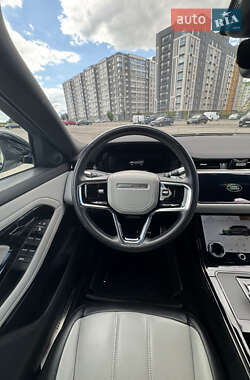 Внедорожник / Кроссовер Land Rover Range Rover Evoque 2021 в 