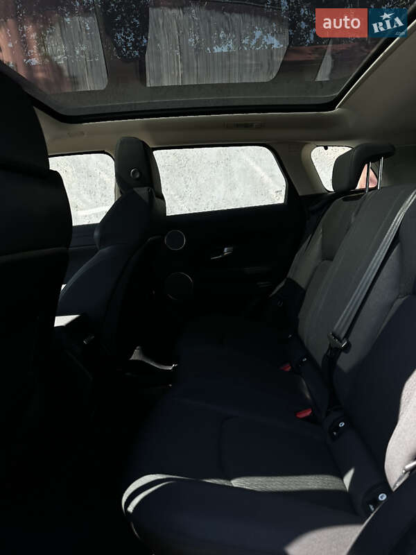 Внедорожник / Кроссовер Land Rover Range Rover Evoque 2015 в Ковеле