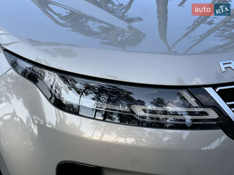 Позашляховик / Кросовер Land Rover Range Rover Evoque 2020 в Києві