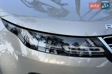Внедорожник / Кроссовер Land Rover Range Rover Evoque 2020 в 