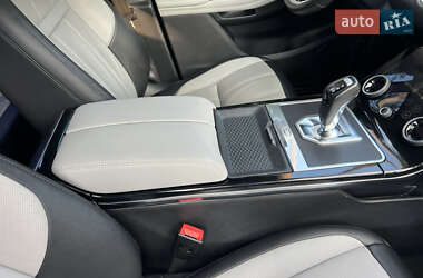 Внедорожник / Кроссовер Land Rover Range Rover Evoque 2020 в 