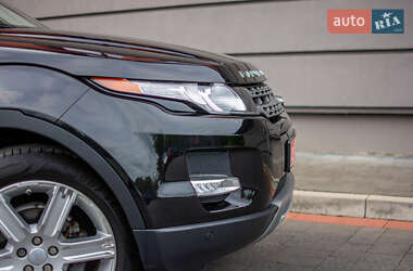 Внедорожник / Кроссовер Land Rover Range Rover Evoque 2015 в 