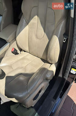 Внедорожник / Кроссовер Land Rover Range Rover Evoque 2012 в 