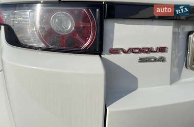 Внедорожник / Кроссовер Land Rover Range Rover Evoque 2012 в 