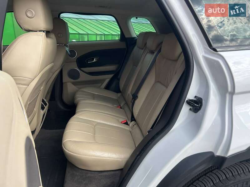 Внедорожник / Кроссовер Land Rover Range Rover Evoque 2016 в Киеве