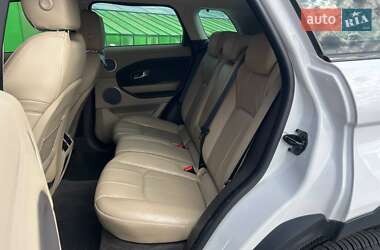 Внедорожник / Кроссовер Land Rover Range Rover Evoque 2016 в 