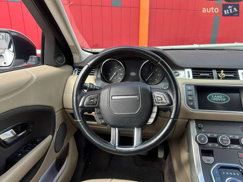 Внедорожник / Кроссовер Land Rover Range Rover Evoque 2016 в Киеве