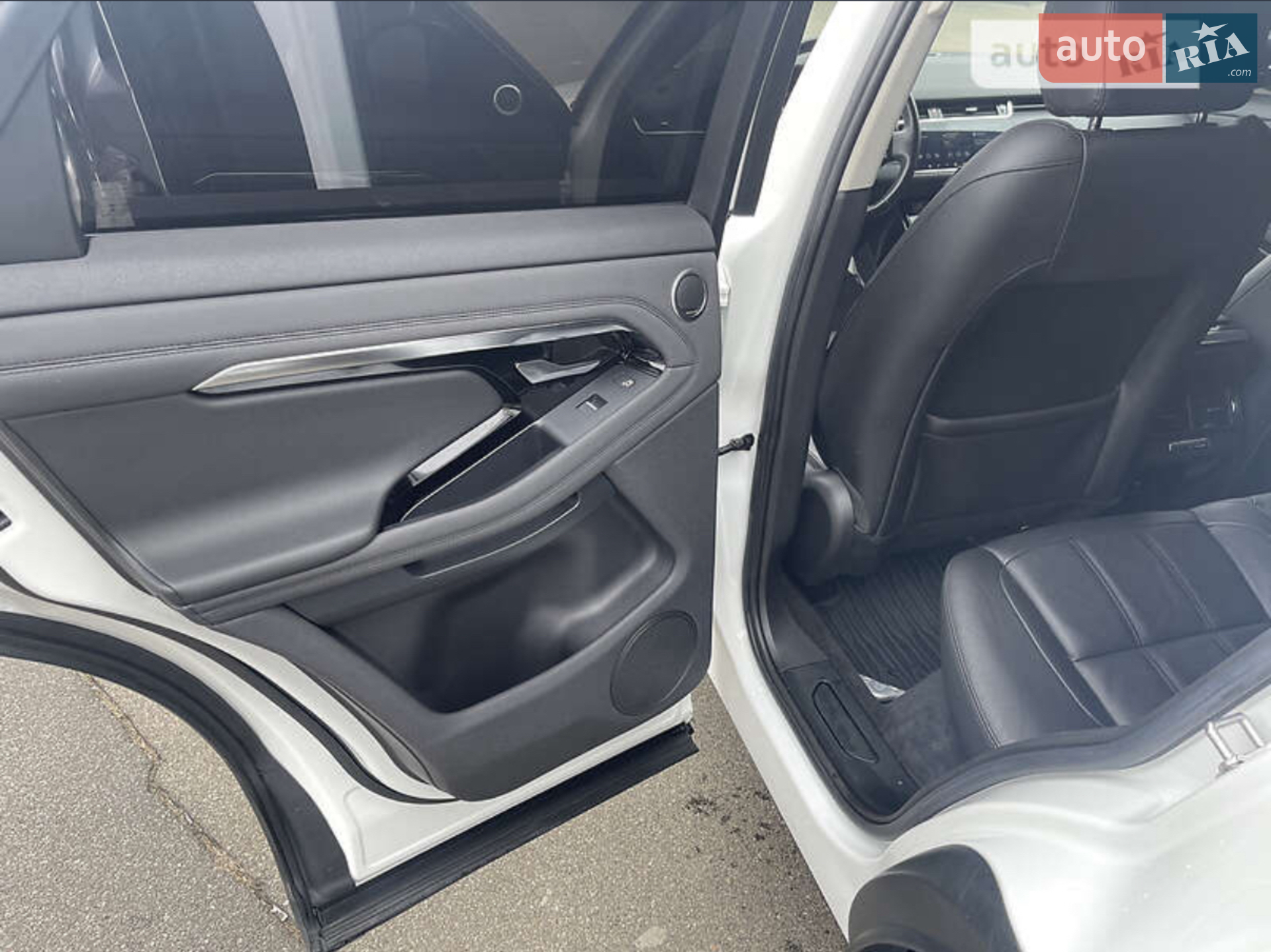 2019 Land Rover Range Rover Evoque - мініатюра 19
