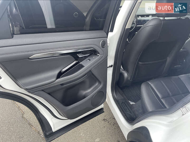 Внедорожник / Кроссовер Land Rover Range Rover Evoque 2019 в Хусте