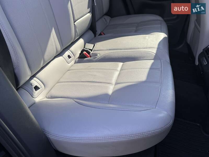Внедорожник / Кроссовер Land Rover Range Rover Evoque 2019 в Тернополе