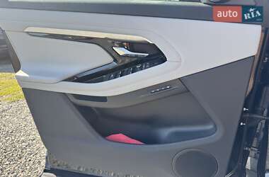 Позашляховик / Кросовер Land Rover Range Rover Evoque 2019 в 